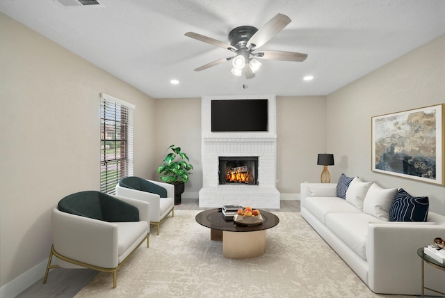 5418 Rock Springs Dr, La Porte, TX 77571 - photo 2