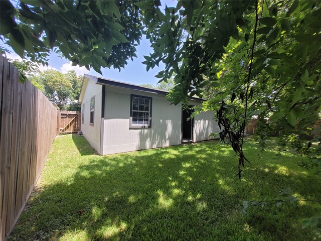 2106 N Galveston Ave, Pearland, TX 77581 - photo 34