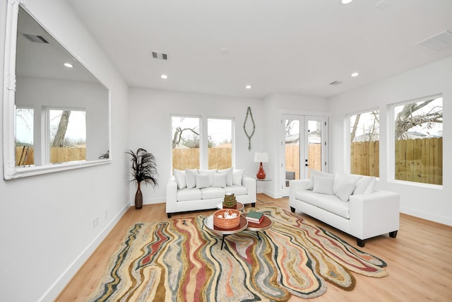 4415 Coke St Unit B, Houston, TX 77020 - living area featuring wood finished floors and recessed lighting