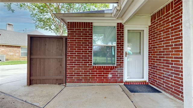 18118 Castle Rain Dr, Humble, TX 77346 - property entrance with brick siding