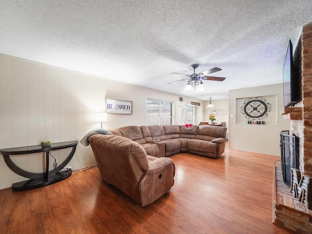 905 Patricia Dr, Deer Park, TX 77536 - photo 10