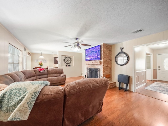 905 Patricia Dr, Deer Park, TX 77536 - photo 11