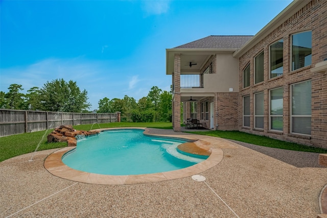 16011 Maple Shores Dr, Houston, TX 77044 - view of pool featuring a patio and a fenced backyard