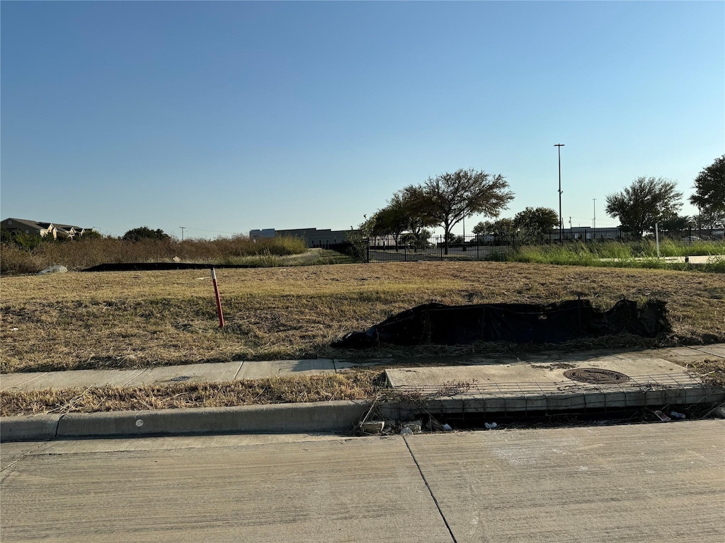 1232 Alisa Ln, Arlington, TX 76014