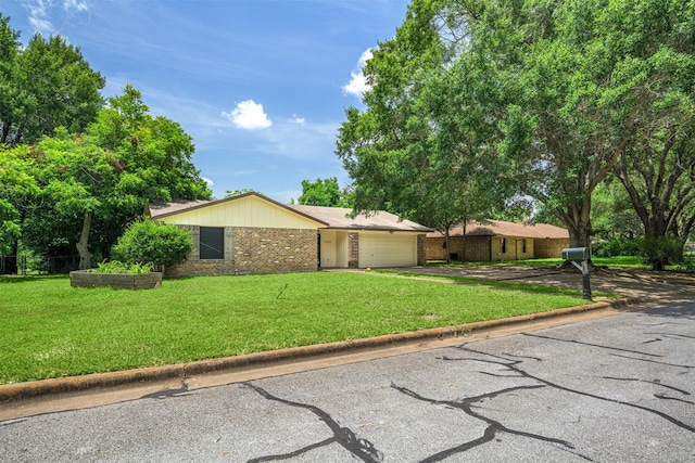 1108 Hollis Dr, Brenham, TX 77833 - photo 2
