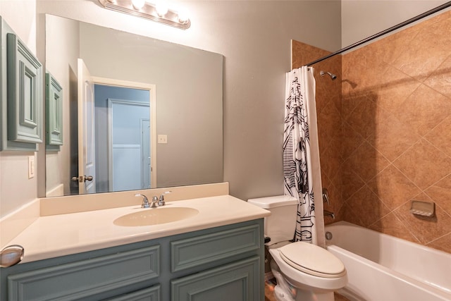 3211 Rock Brook Falls Ln, League City, TX 77573 - full bath featuring shower / bath combination with curtain and vanity