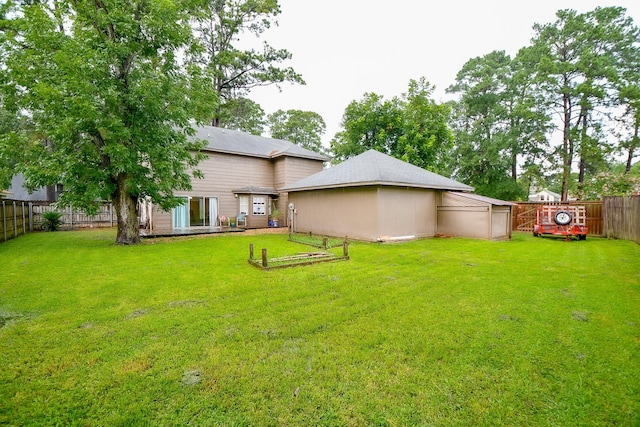 17010 Kings Walk Ln, Houston, TX 77070 - rear view of property featuring a fenced backyard