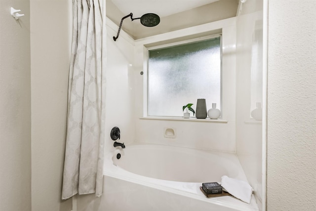 2322 Old Oak Ln, Kingwood, TX 77339 - full bathroom with shower / tub combo with curtain