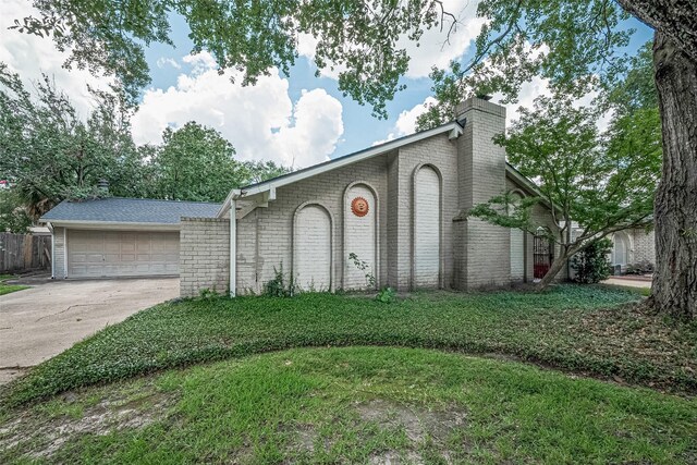 2814 Shadowdale Dr, Houston, TX 77043 - photo 1