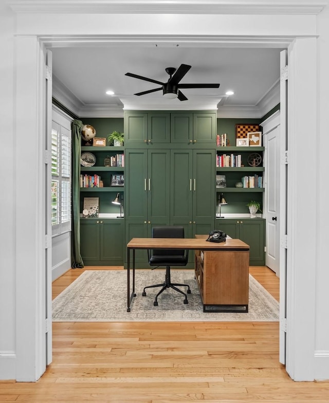 1603 Columbia St, Houston, TX 77008 - home office with crown molding, light wood-style flooring, ceiling fan, and recessed lighting