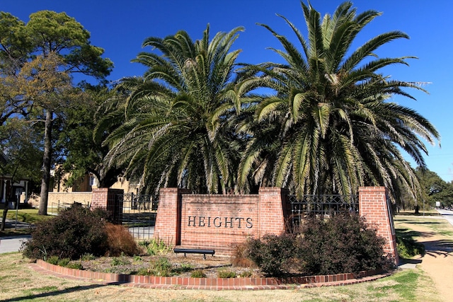 1603 Columbia St, Houston, TX 77008 - view of community / neighborhood sign
