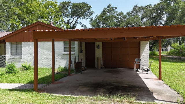 10005 Cypress N Houston Rd, Houston, TX 77070 - view of parking