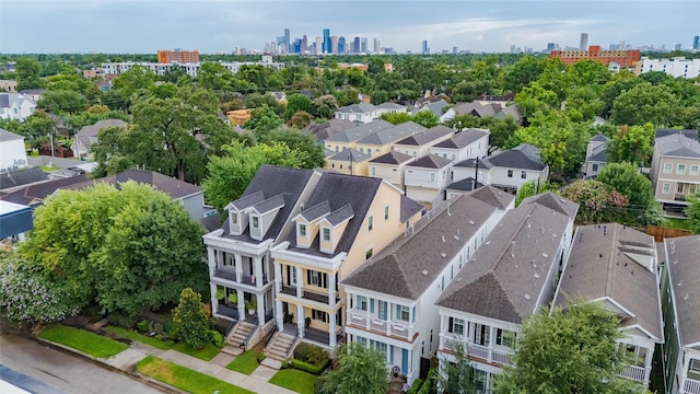 326 W 24th St, Houston, TX 77008 - aerial perspective of suburban area with city skyline
