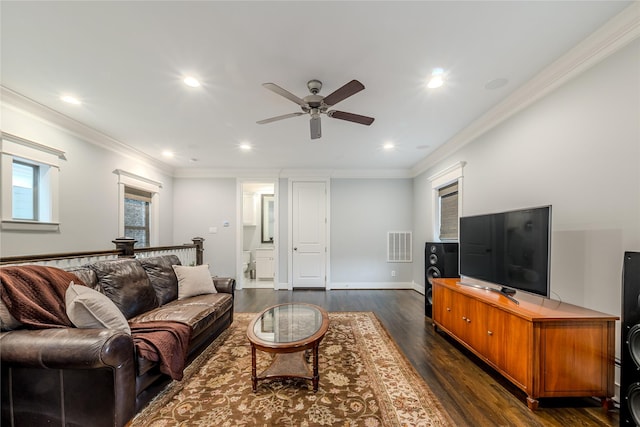 326 W 24th St, Houston, TX 77008 - living room featuring dark wood finished floors, a ceiling fan, recessed lighting, and crown molding