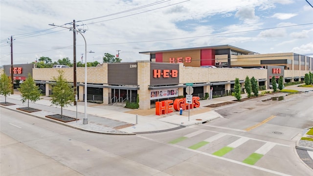 326 W 24th St, Houston, TX 77008 - view of building exterior