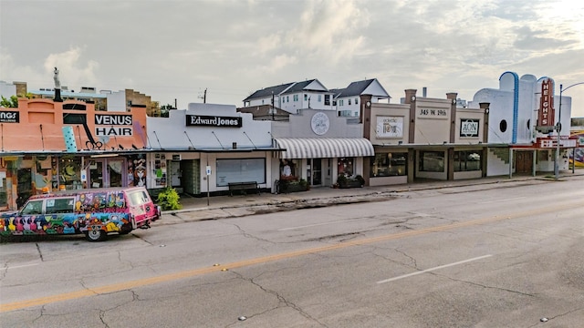 326 W 24th St, Houston, TX 77008 - view of building exterior