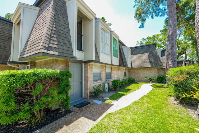 12633 Memorial Dr Unit 14, Houston, TX 77024 - photo 2