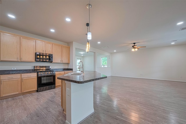 3215 Laurel Bend Ln, Pearland, TX 77584 - photo 13