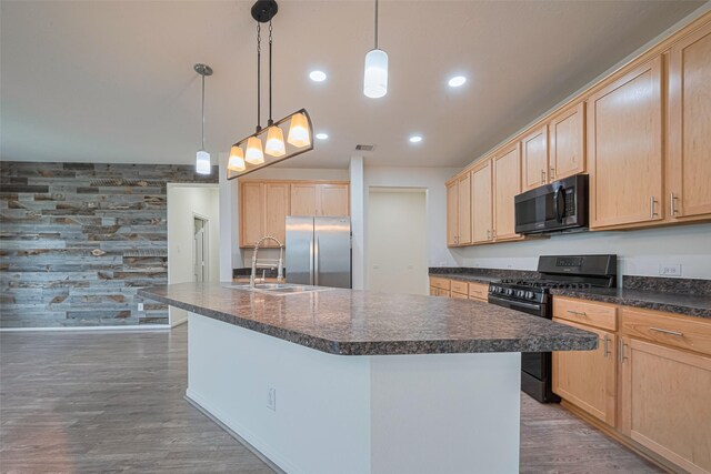 3215 Laurel Bend Ln, Pearland, TX 77584 - photo 14