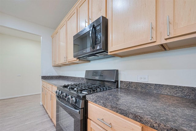 3215 Laurel Bend Ln, Pearland, TX 77584 - photo 15