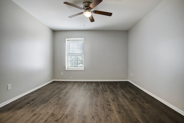 353 N Post Oak Ln Unit 819, Houston, TX 77024 - unfurnished room with ceiling fan and dark wood-style floors