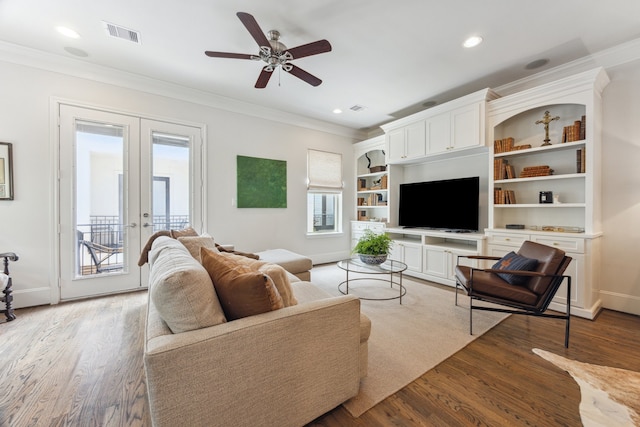 1010 W 24th St Unit N, Houston, TX 77008 - living room with french doors, crown molding, light wood-type flooring, a ceiling fan, and recessed lighting