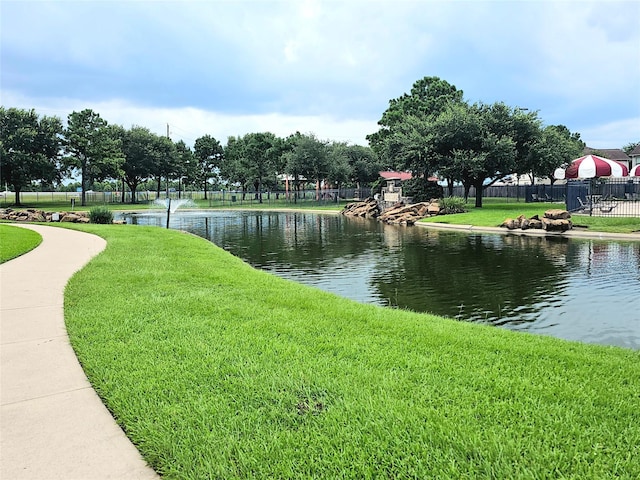 7107 Hollow Cedar Dr, Houston, TX 77049 - photo 2