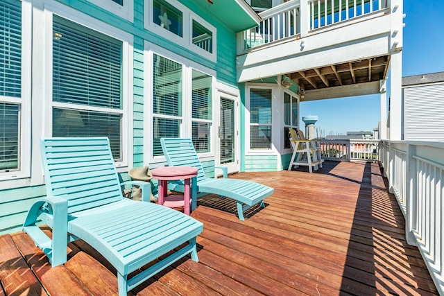 22831 Gulf Dr, Galveston, TX 77554 - view of wooden deck