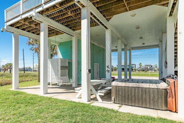 22831 Gulf Dr, Galveston, TX 77554 - view of patio