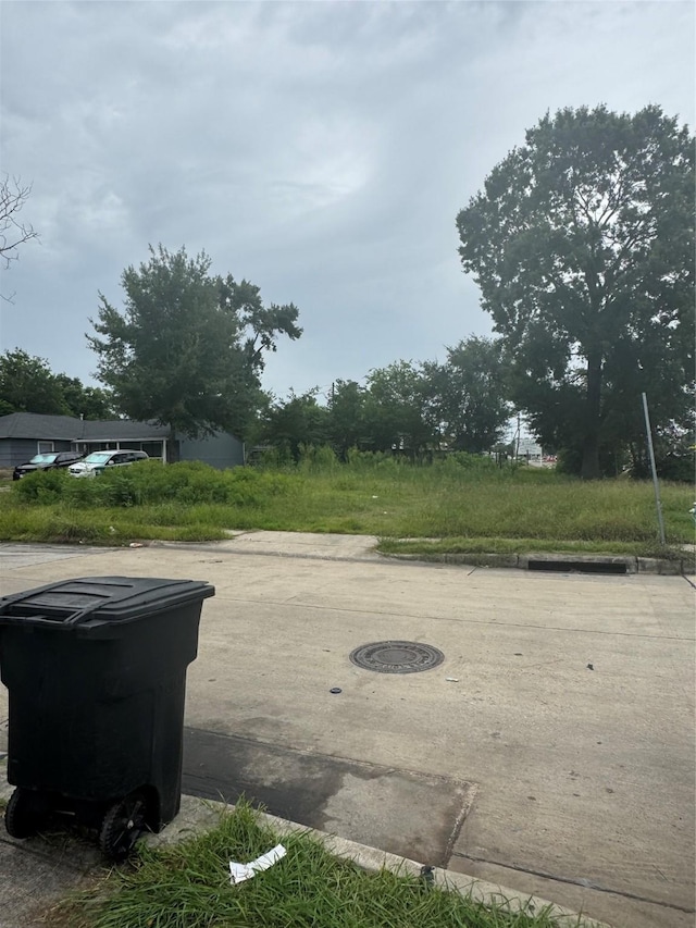 5702 Northridge Dr, Houston, TX 77033