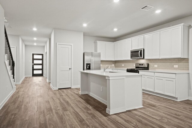496 Shoreview Dr, Conroe, TX 77303