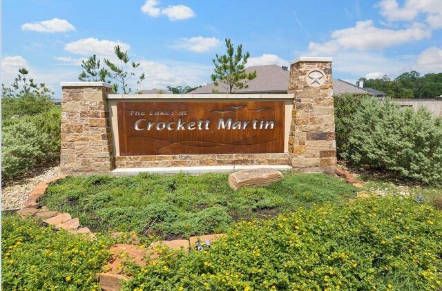 496 Shoreview Dr, Conroe, TX 77303