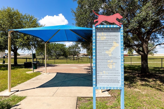 3214 Worthington Dr, Pearland, TX 77584 - view of community