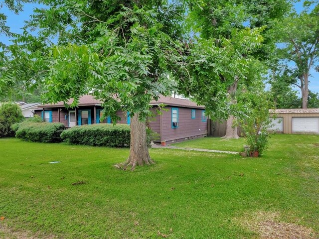 1529 E Taylor Lake Cir, Livingston, TX 77351 - photo 4
