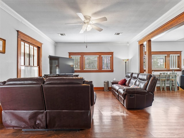 205 Main St, Palacios, TX 77465 - photo 11