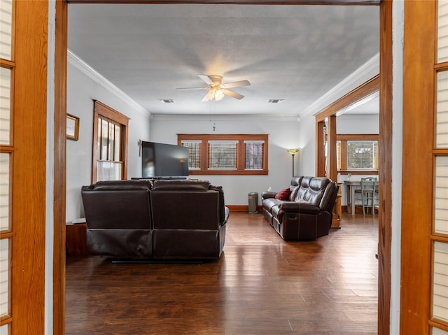 205 Main St, Palacios, TX 77465 - photo 14