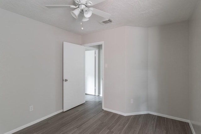 15803 Cerca Blanca Dr, Houston, TX 77083 - unfurnished room featuring wood finished floors, a ceiling fan, and a textured ceiling