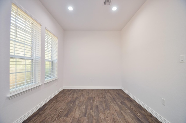 6514 Fraser Point Ct, Spring, TX 77379 - unfurnished room with dark wood finished floors and recessed lighting