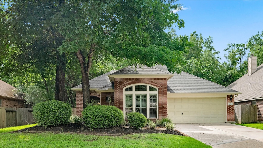 4606 Redwood Grove Ct, Kingwood, TX 77345 - photo 1