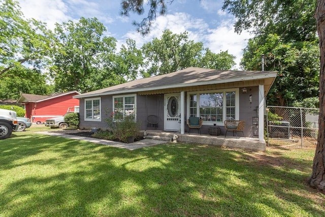 117 Pecan Dr, Baytown, TX 77520 - view of front of house with a porch