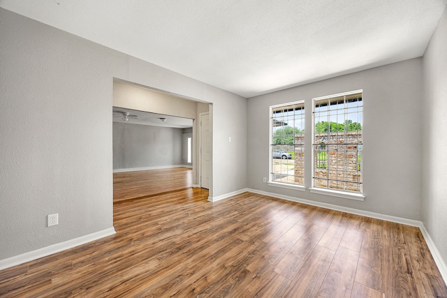 5618 Briarwick Ln, Houston, TX 77016 - photo 27