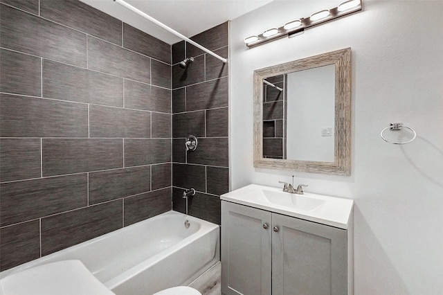 408 Commanche Rd, Conroe, TX 77316 - full bath featuring washtub / shower combination and vanity