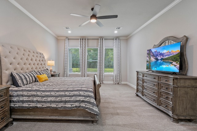 206 Rim Rock Rd, Huntsville, TX 77340 - bedroom featuring light carpet, ornamental molding, ceiling fan, and recessed lighting