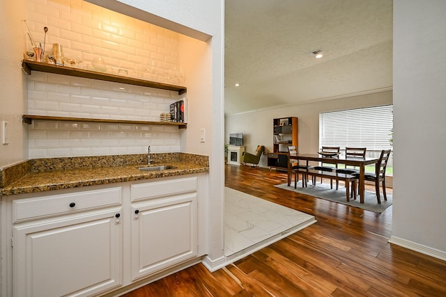 3718 Carya Cir, Sugar Land, TX 77479 - photo 11