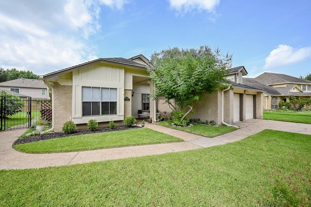 3718 Carya Cir, Sugar Land, TX 77479 - photo 2