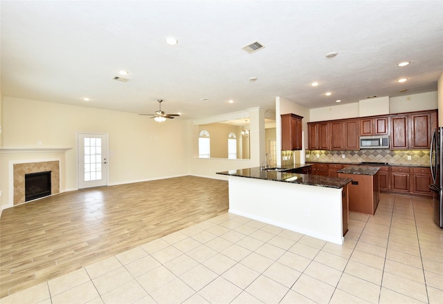 2402 Quartzsite St, League City, TX 77573 - photo 21