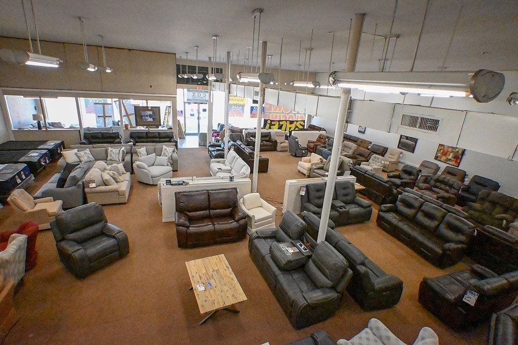 601 S Gordon St, Alvin, TX 77511