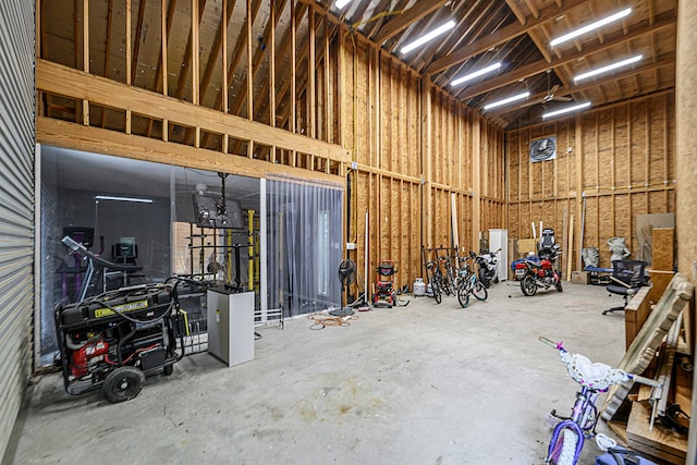 10530 Clubhouse Cir, Magnolia, TX 77354 - view of garage