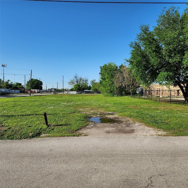 2400 Lockwood Dr, Houston, TX 77020 - photo 6