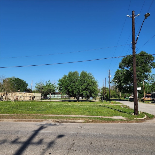 2400 Lockwood Dr, Houston, TX 77020 - photo 8